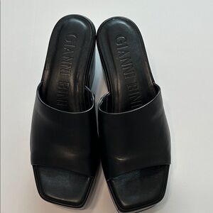 Gianni Bini Elegant Black Slides
